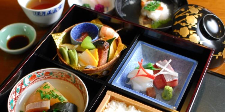 【京都グルメ】京都観光で絶対に食べたいご当地グルメ６選！【おすすめレストラン】