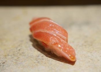 【おすすめ厳選17】東京で味わう本格的な江戸前寿司（最新版）