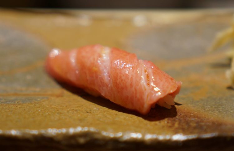 【おすすめ厳選17】東京で味わう本格的な江戸前寿司（最新版）