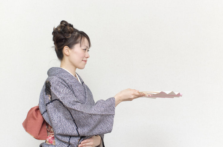 日本舞踊の特徴や種類をご紹介！日本舞踊体験できる都内の教室も