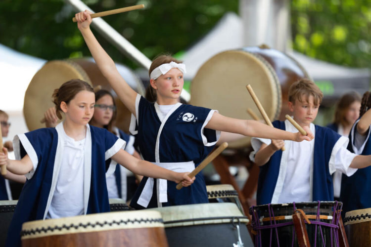 Japanese Drums【Wadaiko】Experience !  Check out the popular classes of  “HIBIKUS”