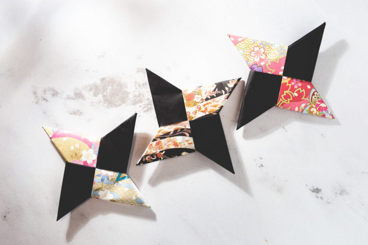 日本の伝統的な遊び「折り紙」の魅力！はじめての方におすすめの本10選