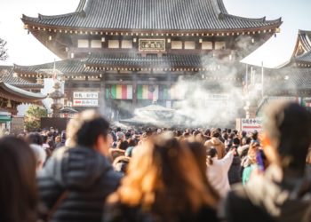 日本の正月は何をするの?新年の伝統行事と過ごし方