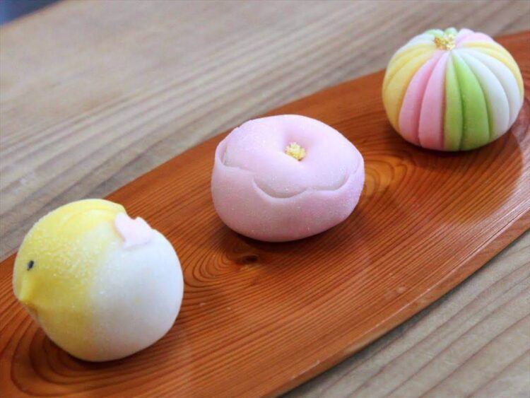 【完全保存版】まるで芸術品！歴史ある和菓子の特徴と種類をご紹介