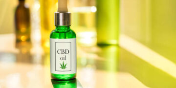 【2026年最新版】日本でも人気のCBDオイル！おすすめ商品やその効果・使い方を解説