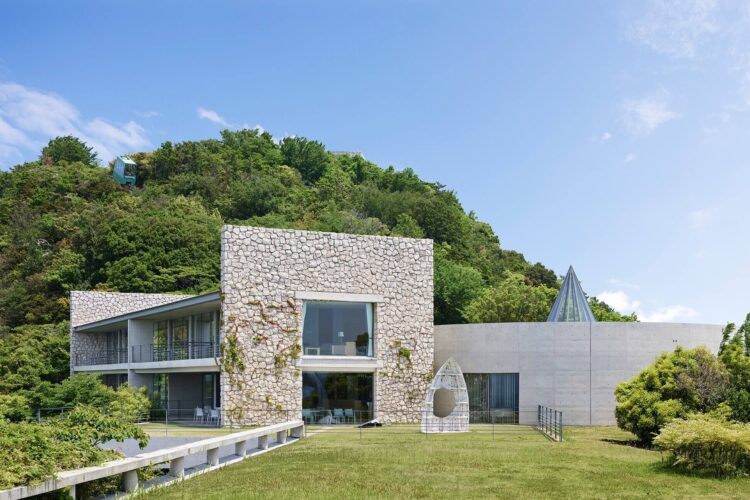 【安藤忠雄建築15選】世界で評価される国内外の建築作品を解説