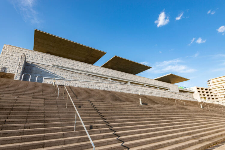 【安藤忠雄建築15選】世界で評価される国内外の建築作品を解説