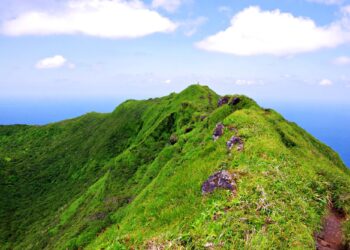 【2025年最新版】日本の人気島・離島！トラベラーが選ぶおすすめの島